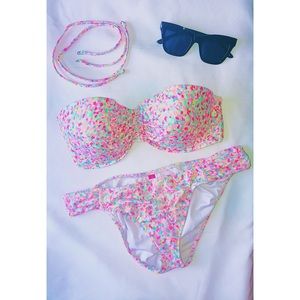 NWOT Victoria’s Secret Bikini Bandeau Top/Bottom